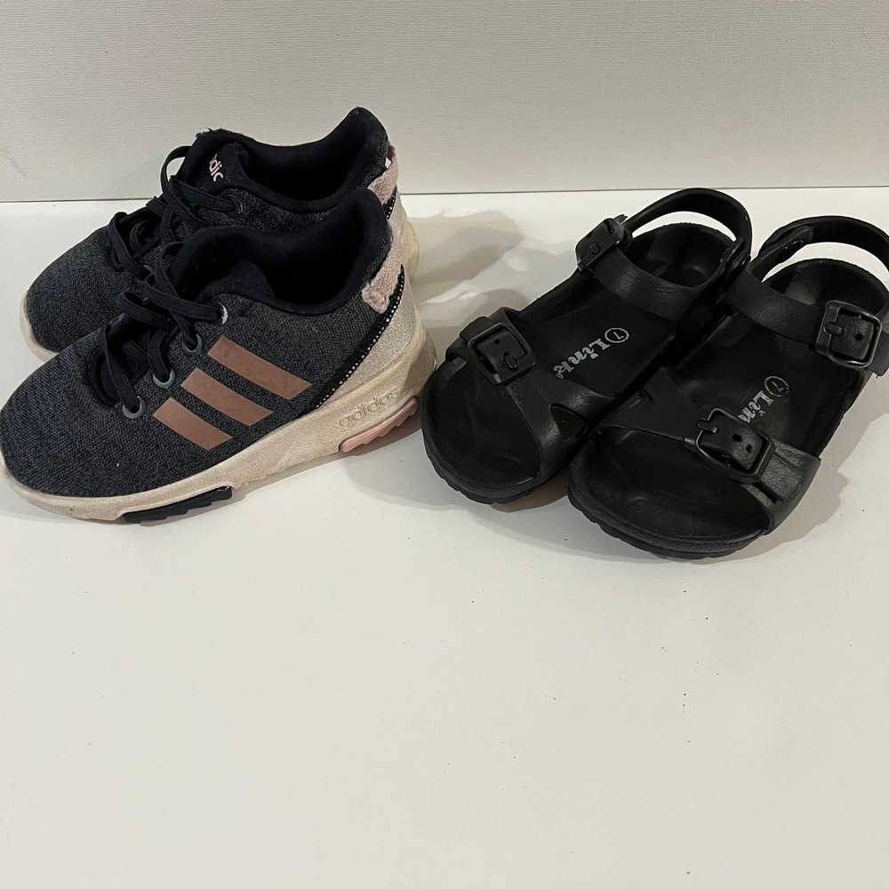 Toddler girl size 7 shoes and sandals (s-193)